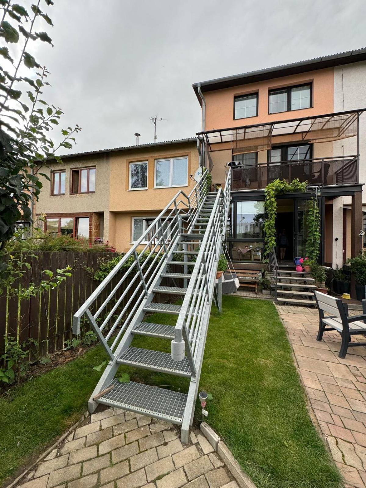 Apartman Ala Poprad Bagian luar foto